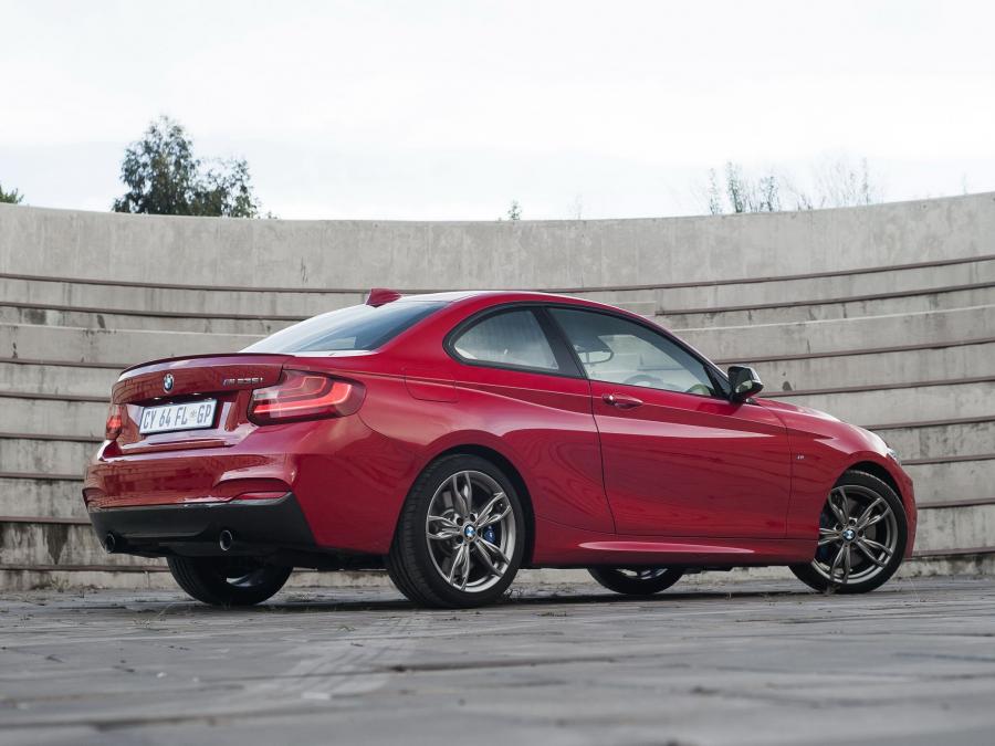  BMW M235i Coupe 2014 года  (ZA) (фото 5 из 30)
